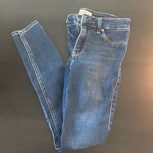 Jean Legging MidRise Abercrombie and Fitch size 24.